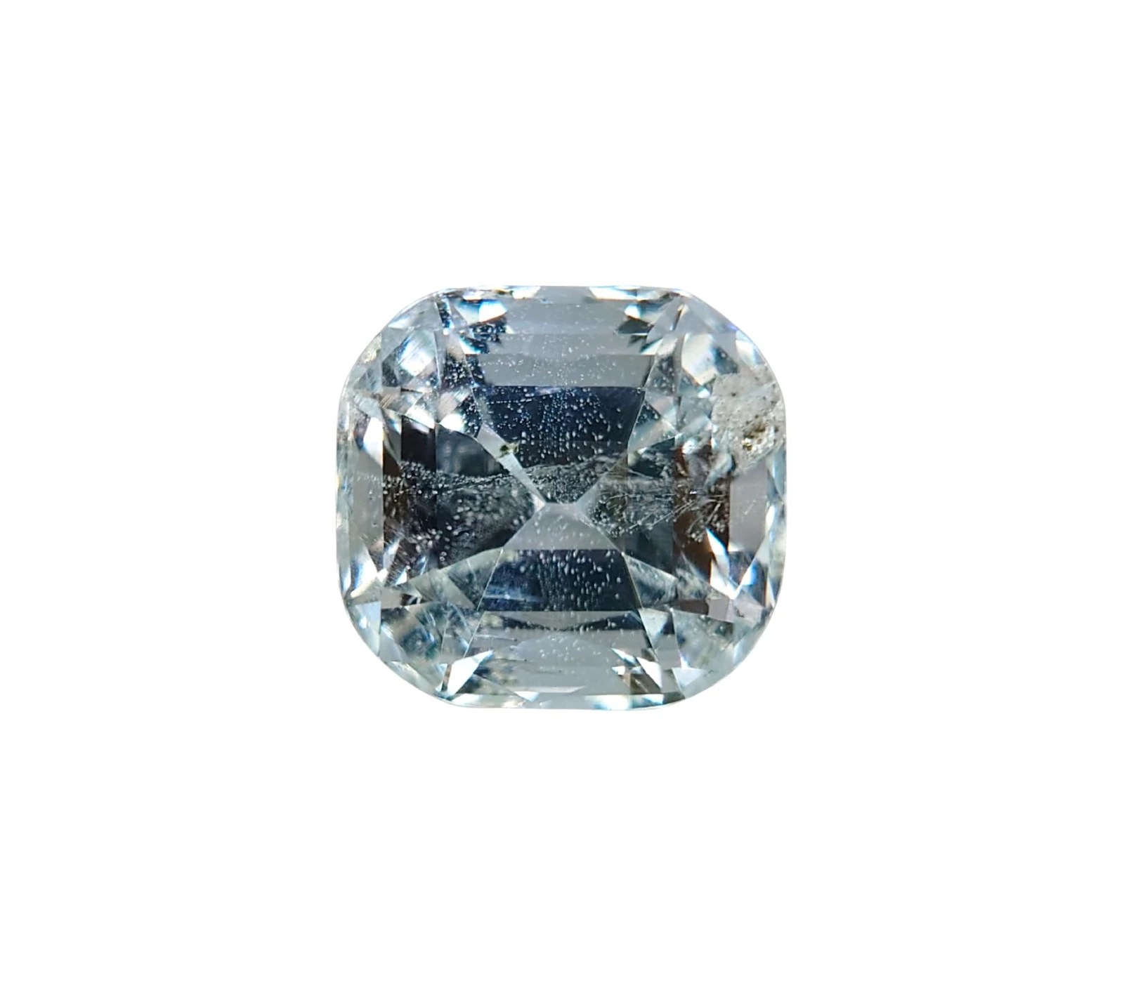 4.1ct Natural Cushion Faceted Aquamarine from Nigeria — view 1
